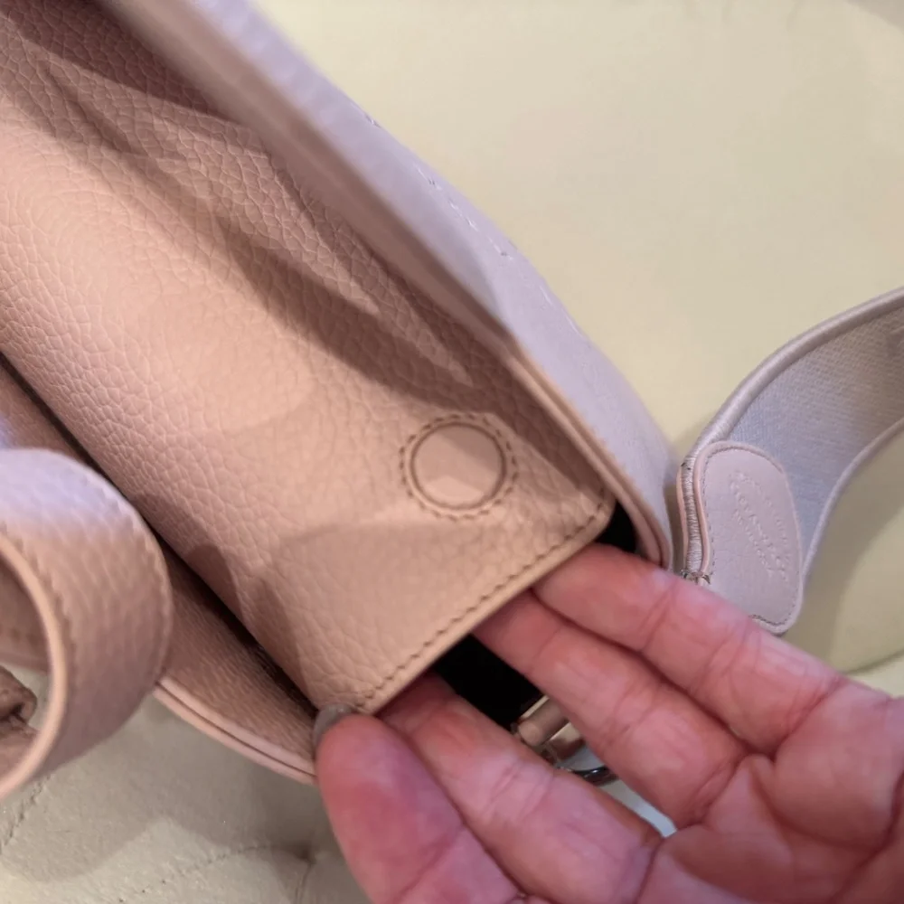 Return to Tiffany Medium Blush Pink Tote Bag - Picture 7 of 7
